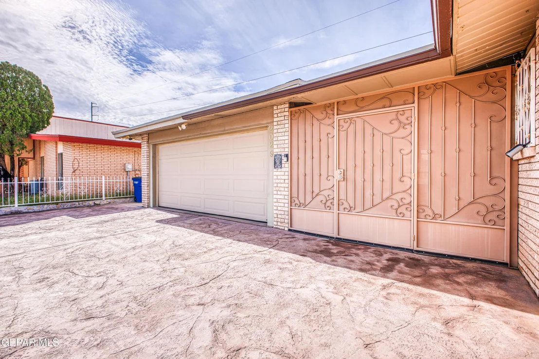 Photo of 2029 MERMAID Drive