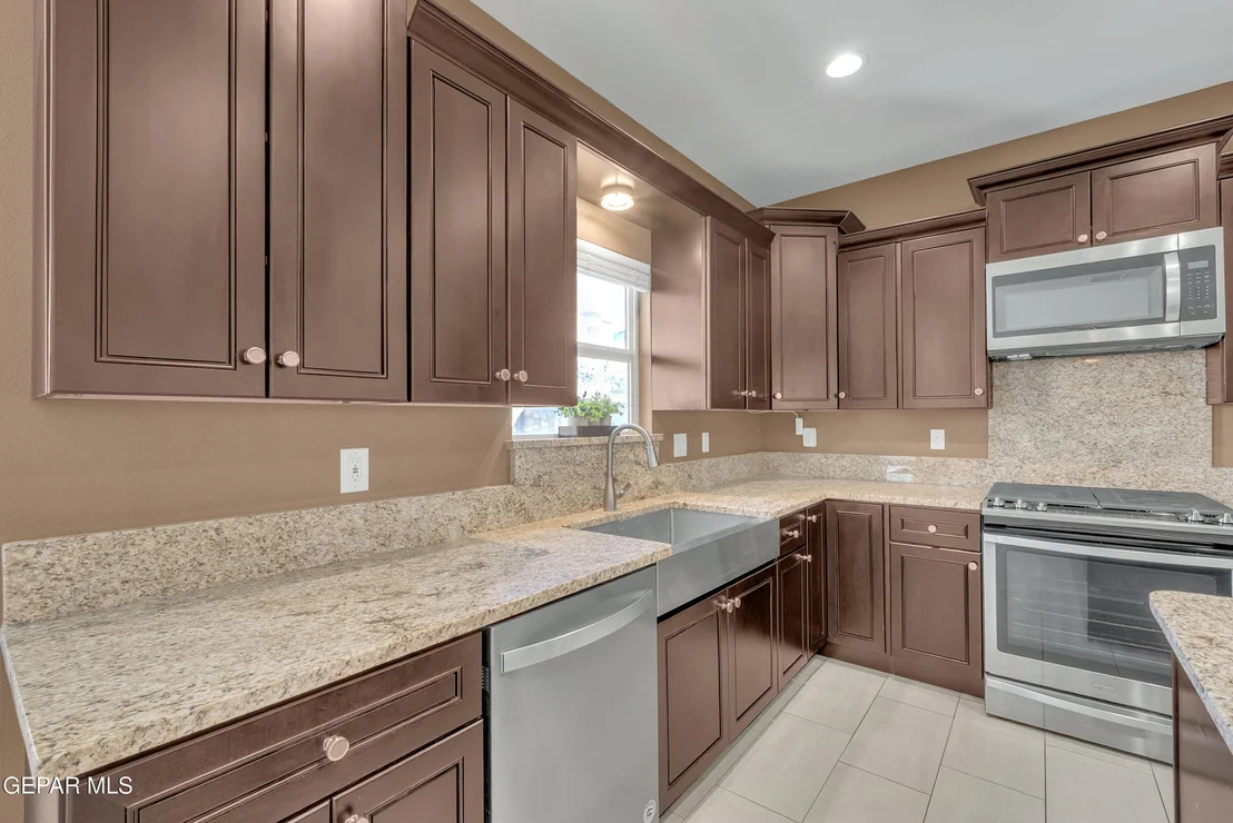 Photo of 468 EMERALD BLUFF Drive