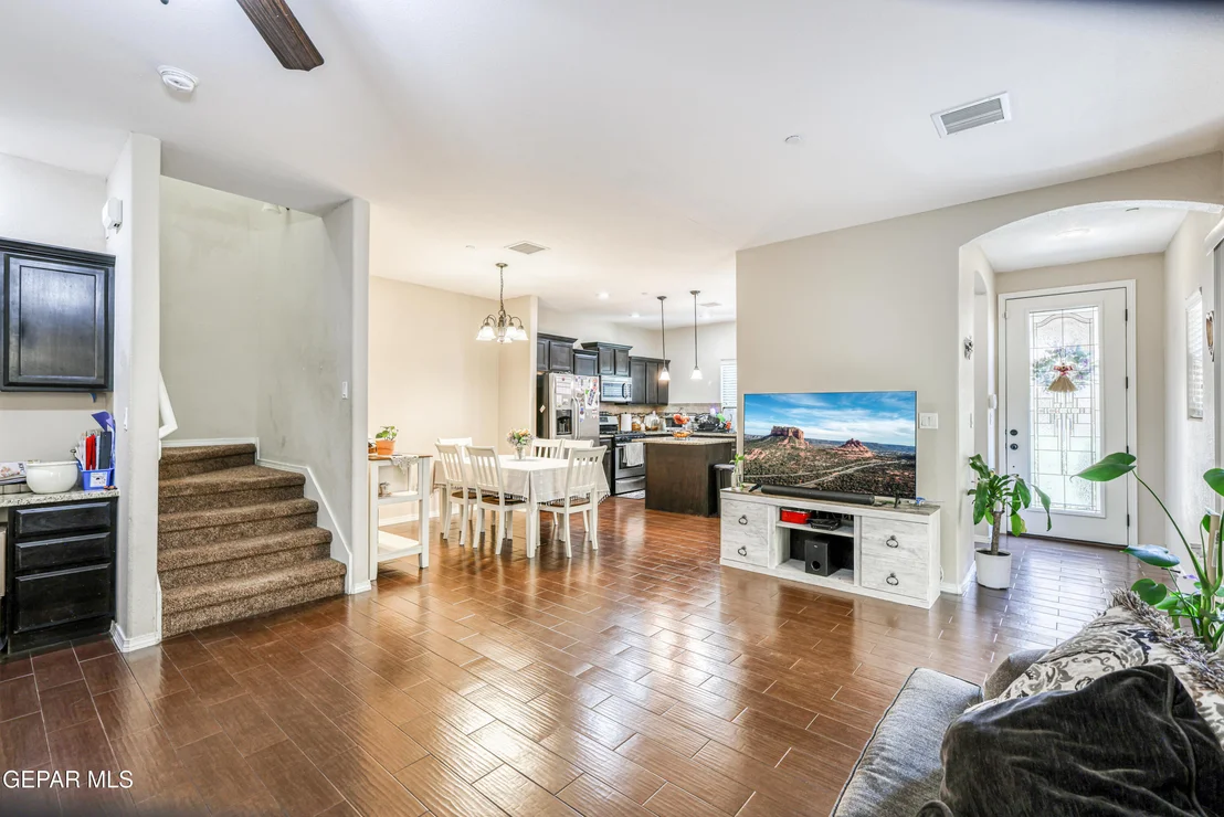 Photo of 6723 BOULDER CANYON Lane