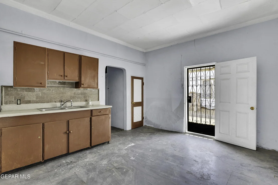Photo of 8929 TEODOSO Drive