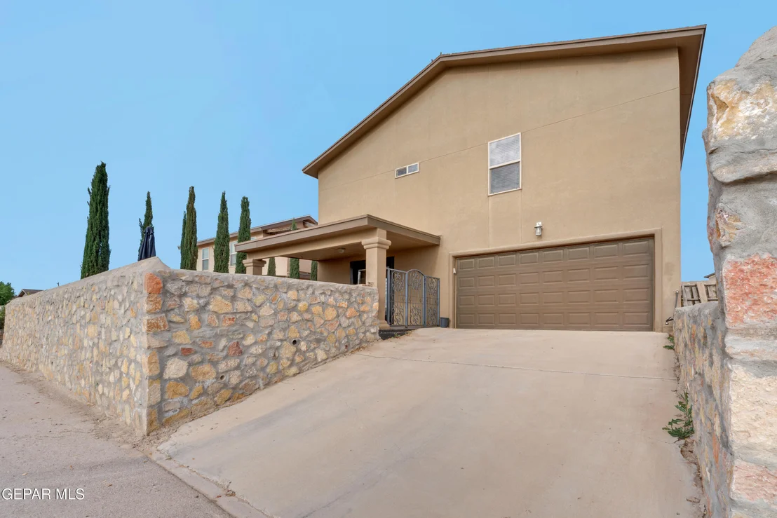 Photo of 6428 SARA BETH Place