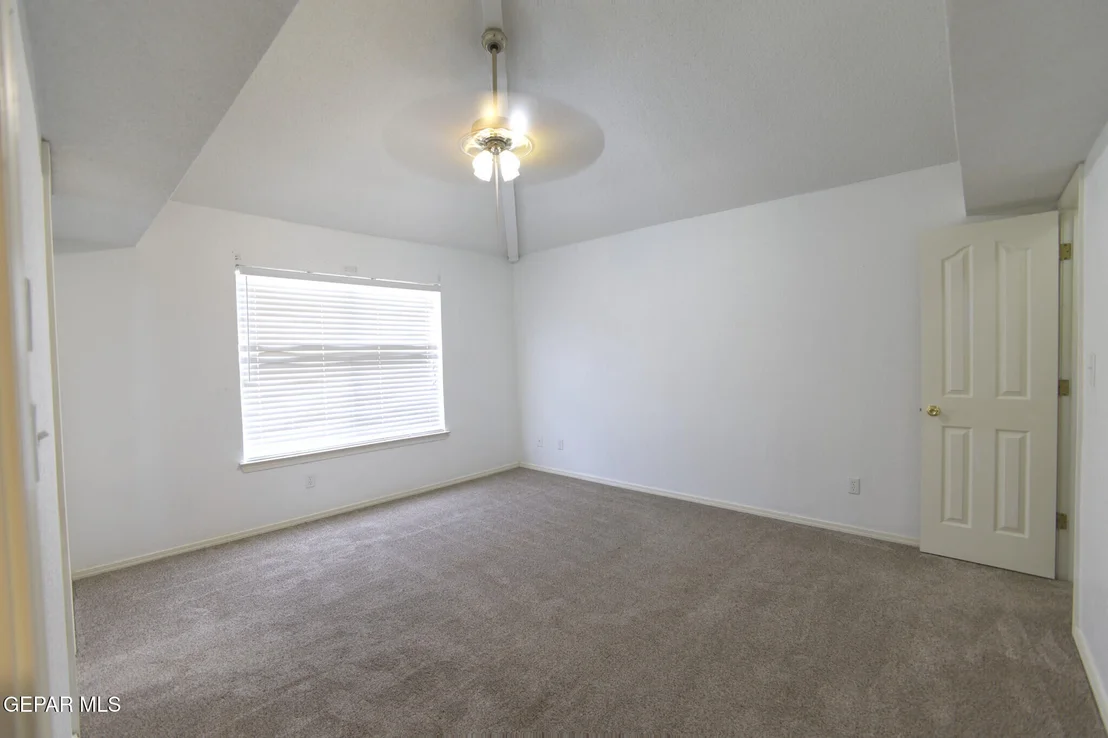 Photo of 5021 BALLINGER Drive
