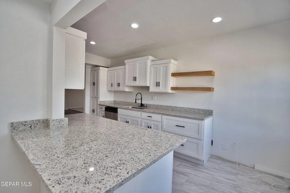 Photo of 5108 Juliandra Avenue