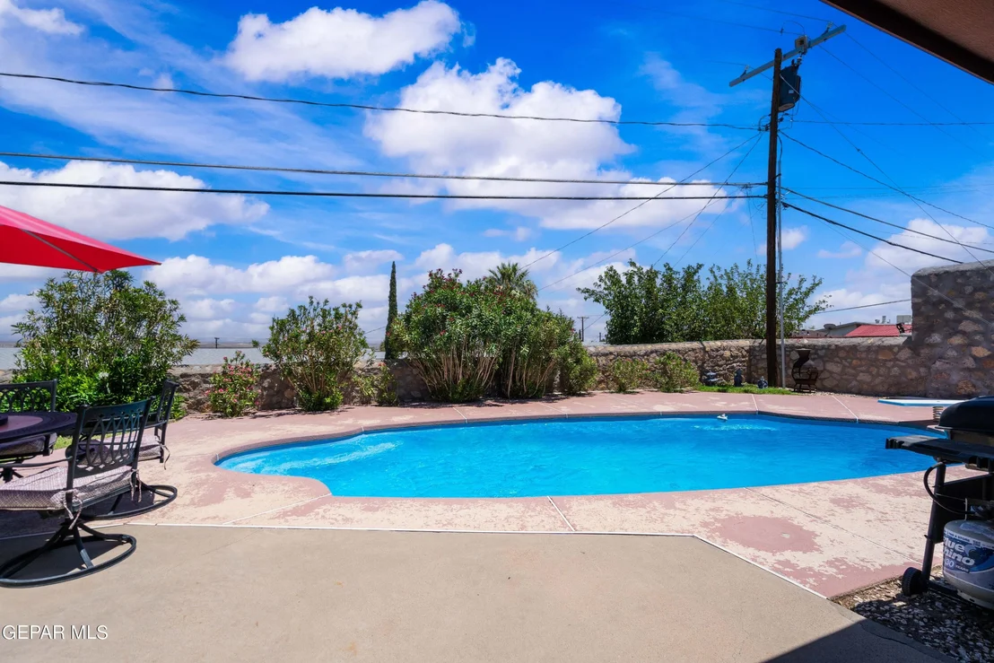 Photo of 8706 Marble Drive