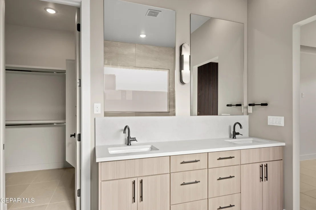 Photo of 1806 Bridle Place