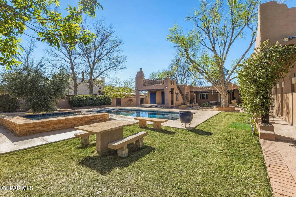 Photo of 300 ROSEMONT Drive