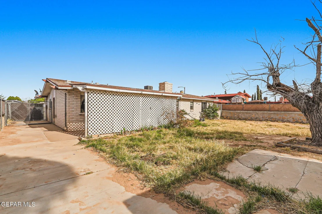 Photo of 3457 Guthrie Street