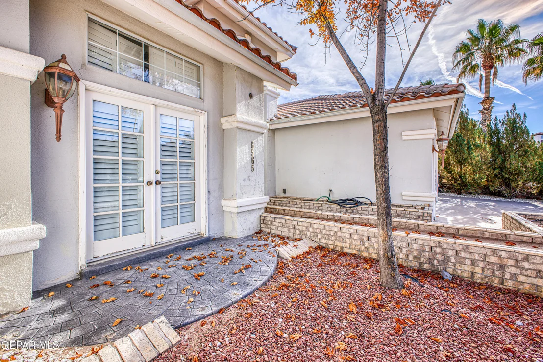 Photo of 6565 Eagle Ridge Drive