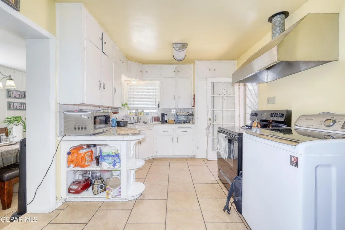 Photo of 1629 SAINT JOHNS Drive