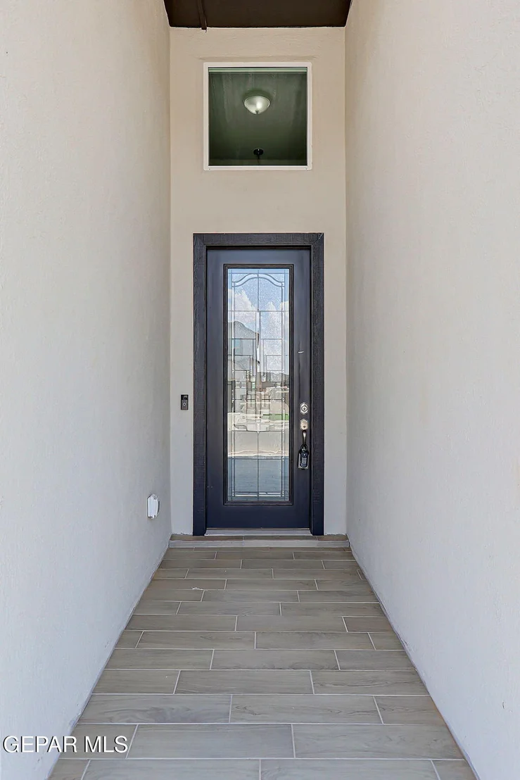 Photo of 13860 Summer View Avenue