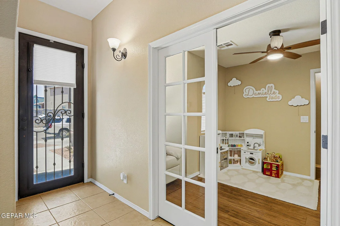 Photo of 3166 Hidden Valley Drive