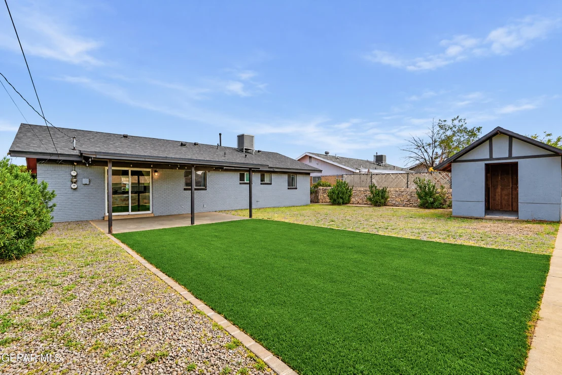Photo of 5856 TARPON Drive