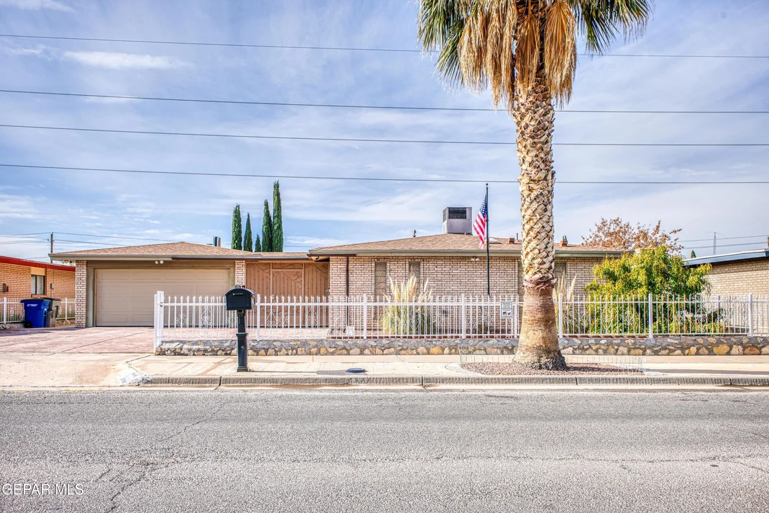 Photo of 2029 MERMAID Drive