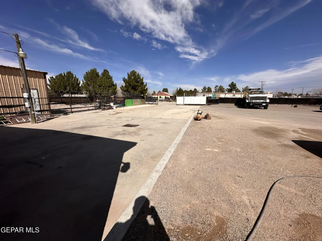 Photo of 14950 Mule Deer Drive
