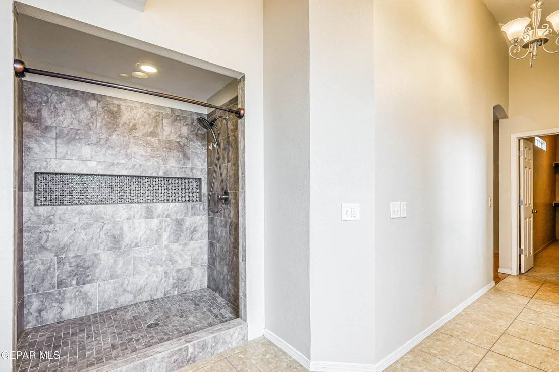 Photo of 14032 Highweed Drive