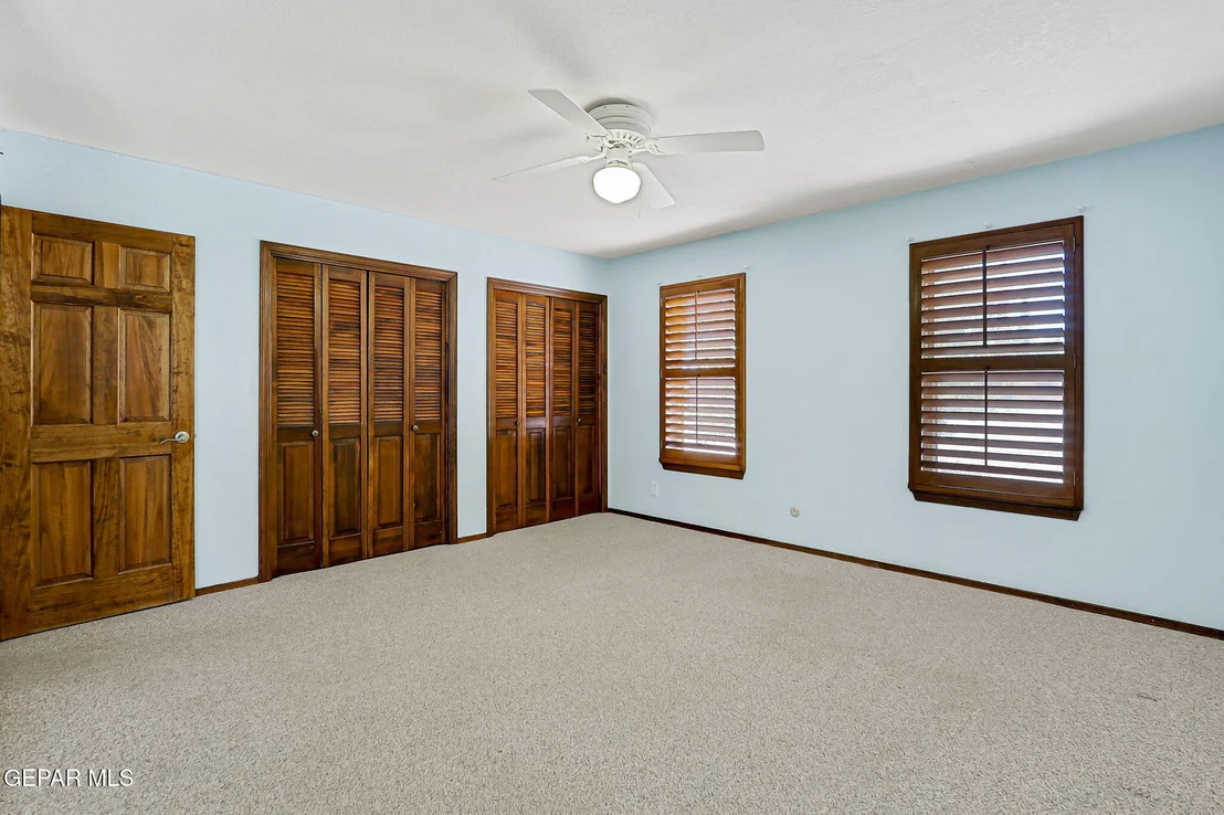 Photo of 713 LIVE OAK Drive