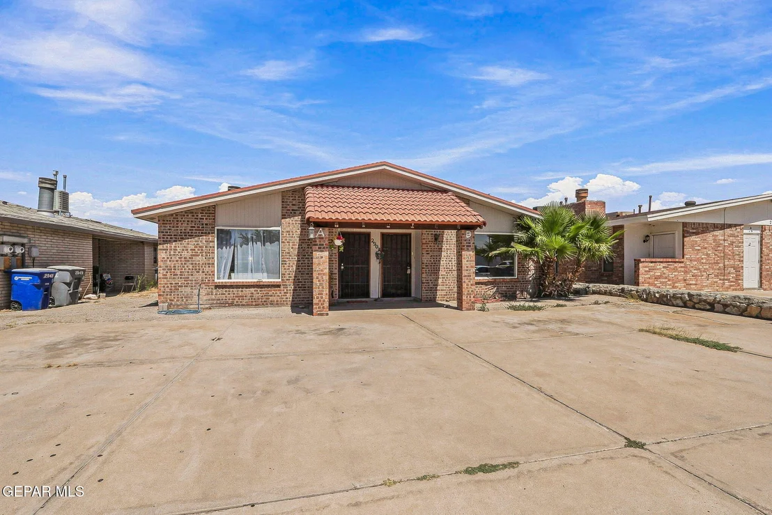 Photo of Unit AB at 2901 Beachcomber Drive