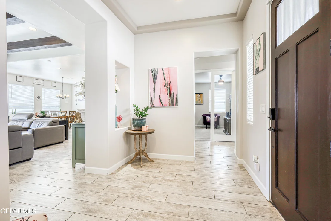 Photo of 5892 VALLE SONAR Avenue