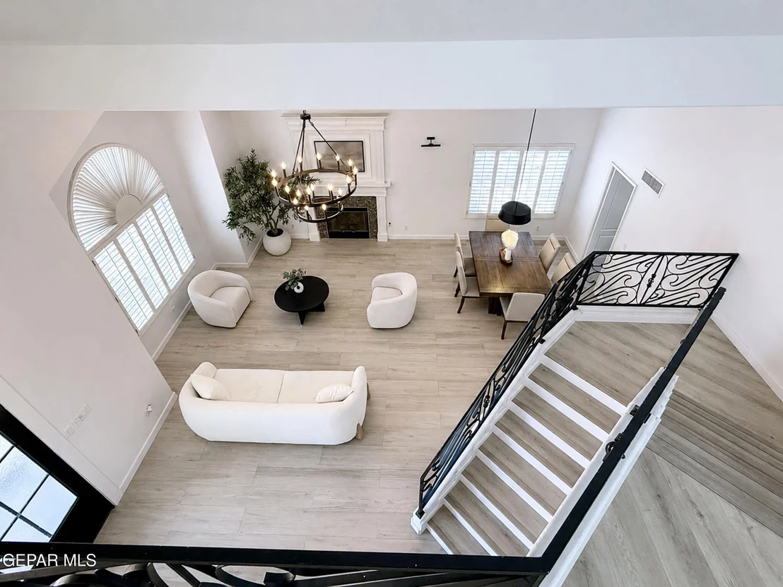 Photo of 6633 WIND RIDGE Drive