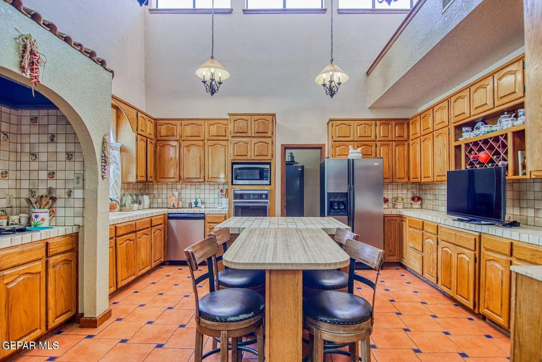 Photo of 12309 SUGDEN Road