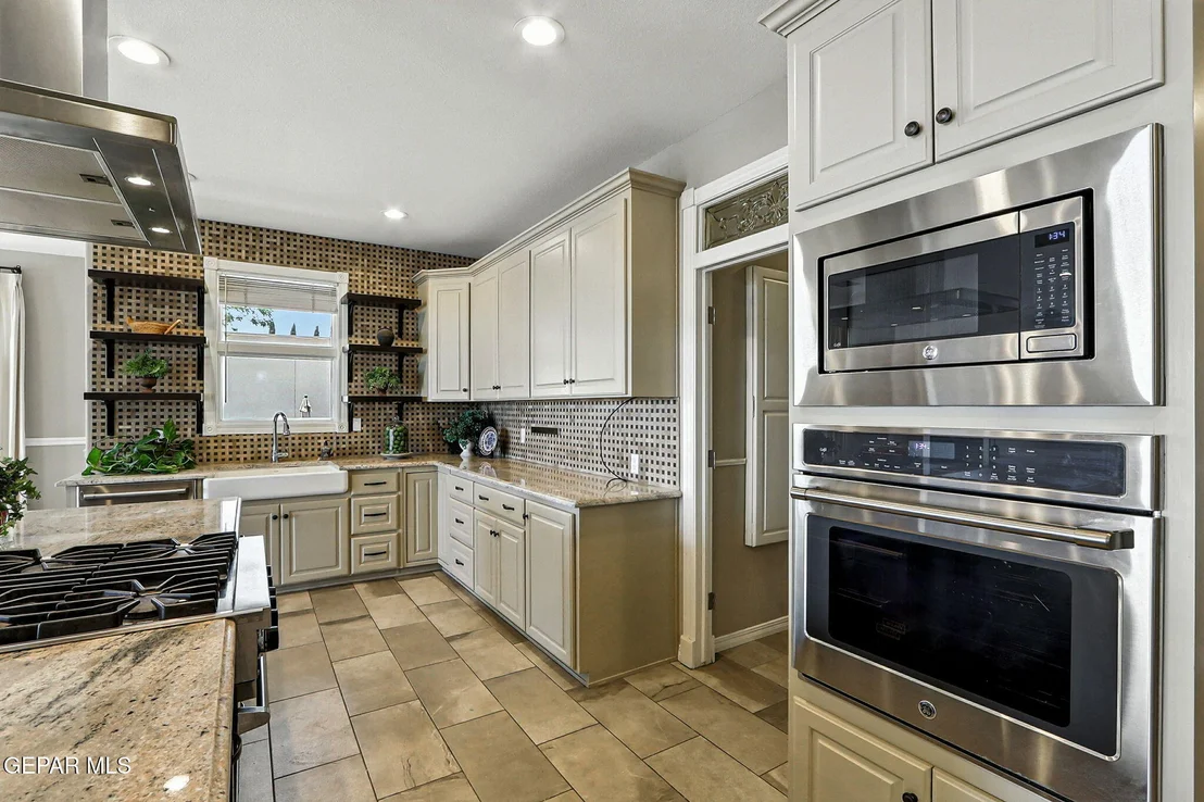 Photo of 6368 LA POSTA Drive