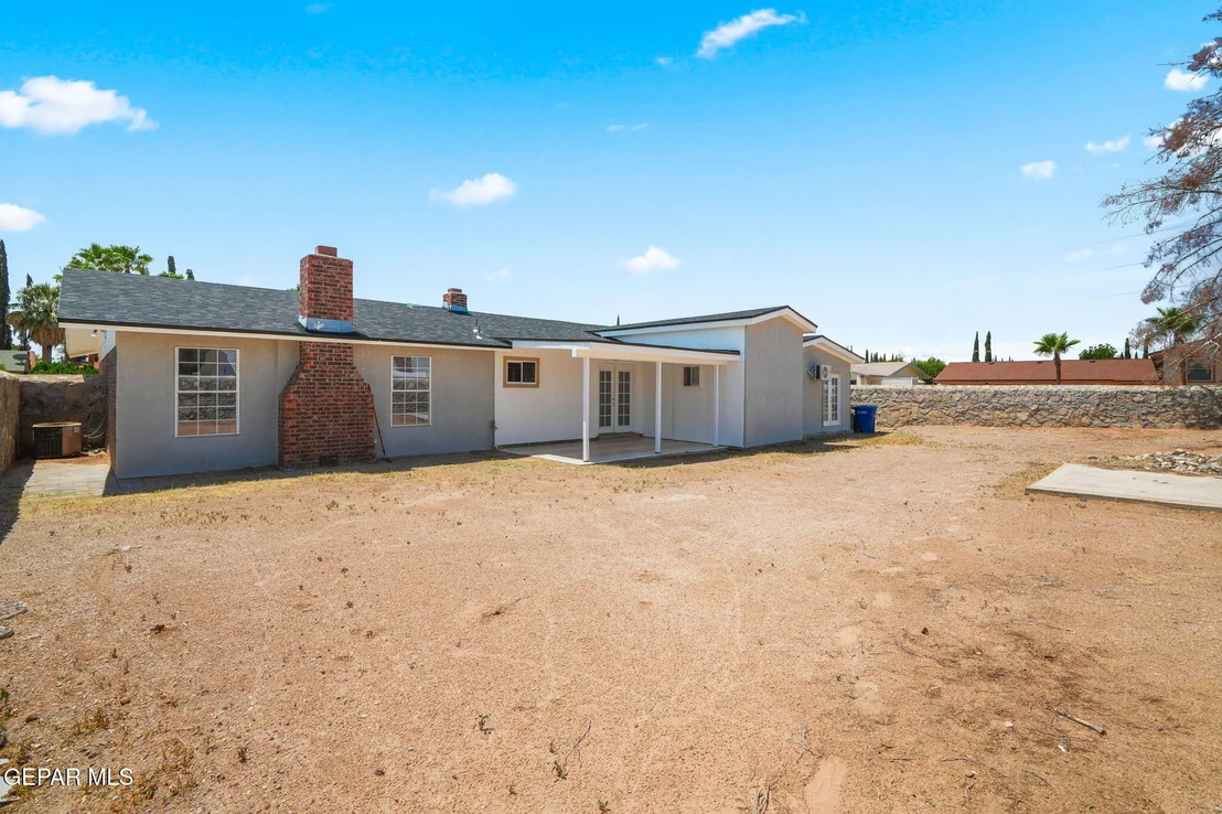Photo of 11301 Tom Ulozas Drive