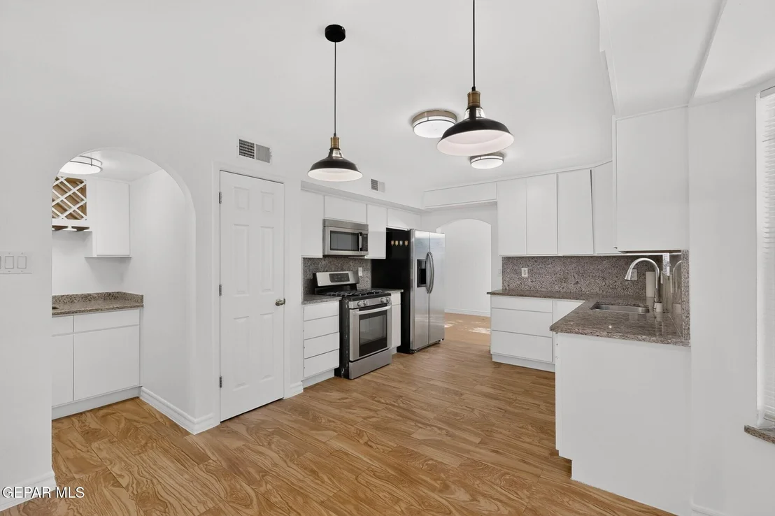 Photo of 12584 TWIN LEAF Drive