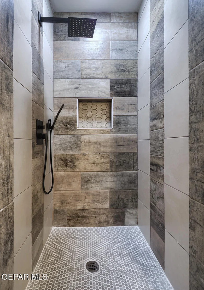 Photo of 5261 ROGER MARIS Drive