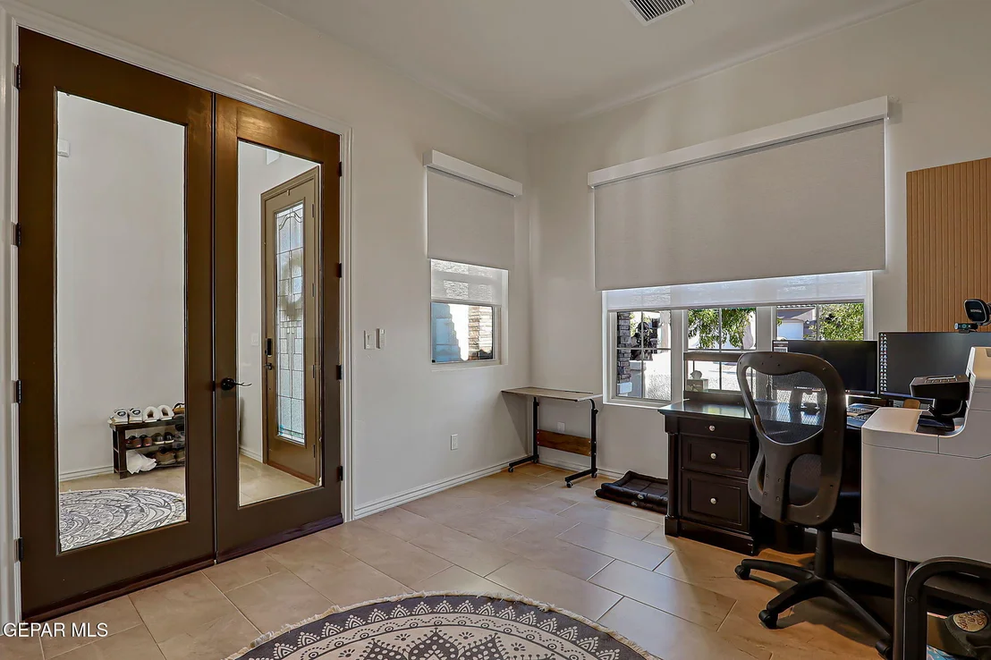 Photo of 12233 BIDDLESTON Drive