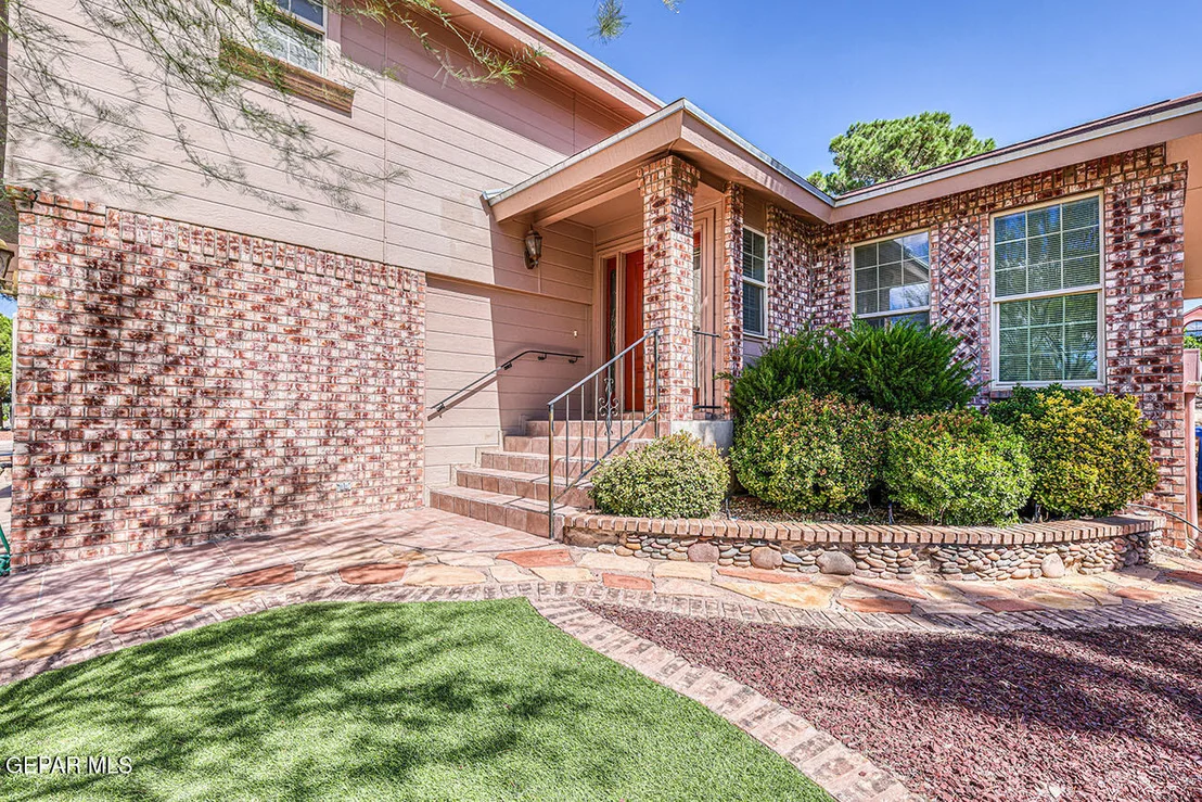 Photo of 1720 FIREHOUSE Drive