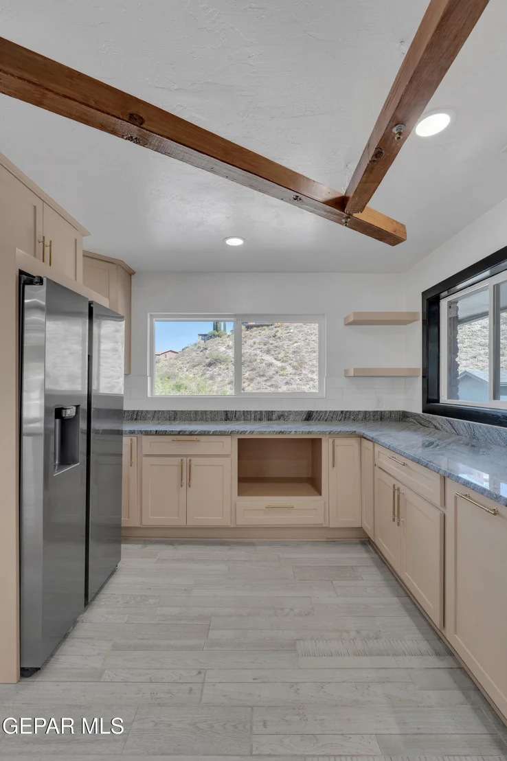 Photo of 3116 Titanic Avenue