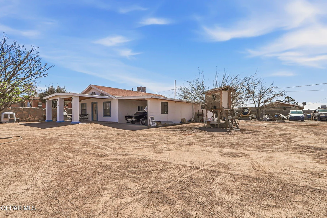 Photo of 12868 Tennyson Drive