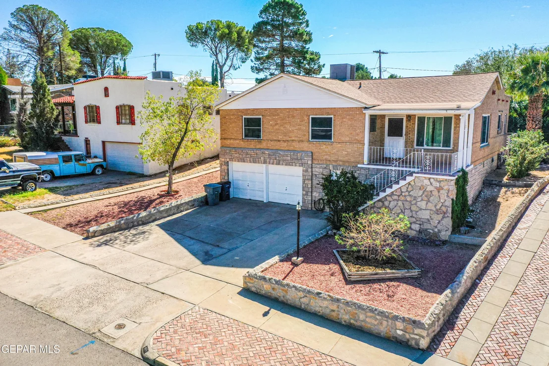 Photo of 820 Galloway Drive