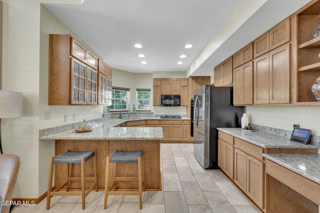 Photo of 7016 TOLUCA Drive