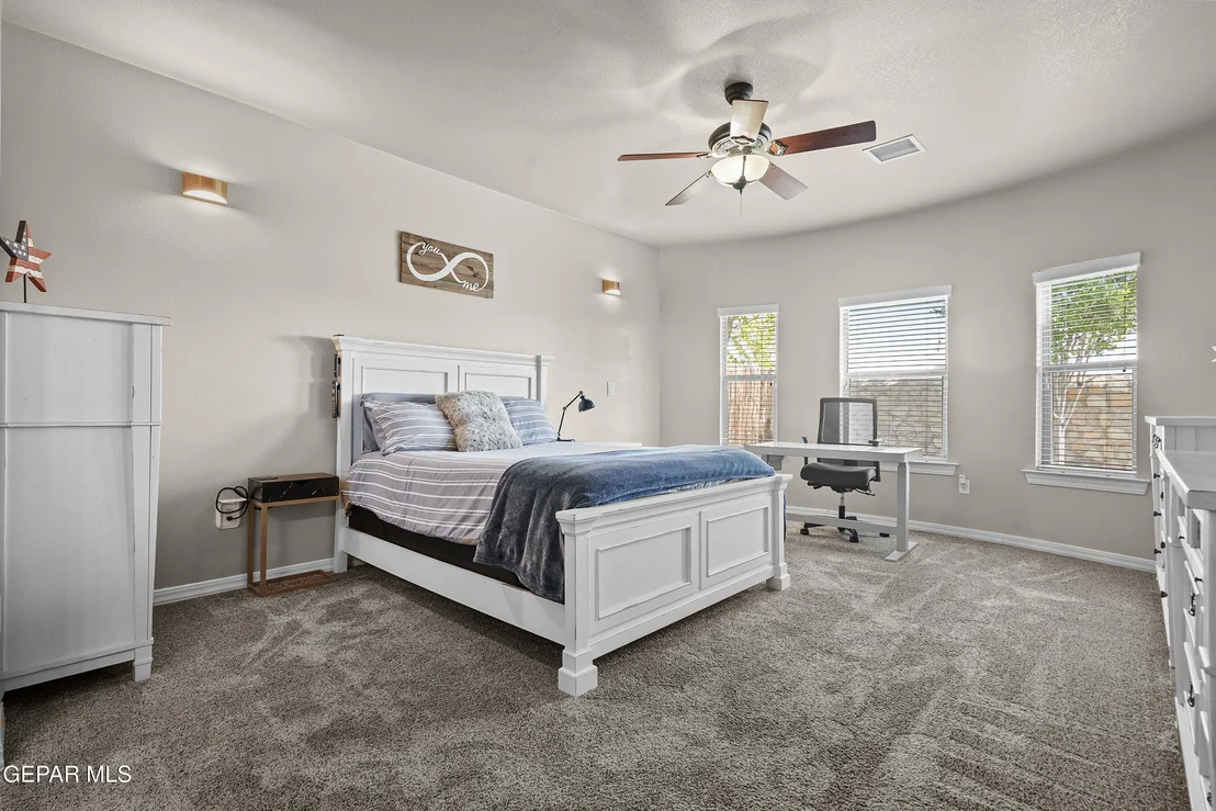 Photo of 3066 SNOWY POINT Drive