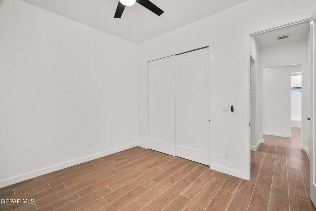 Photo of 15052 Laura Lane