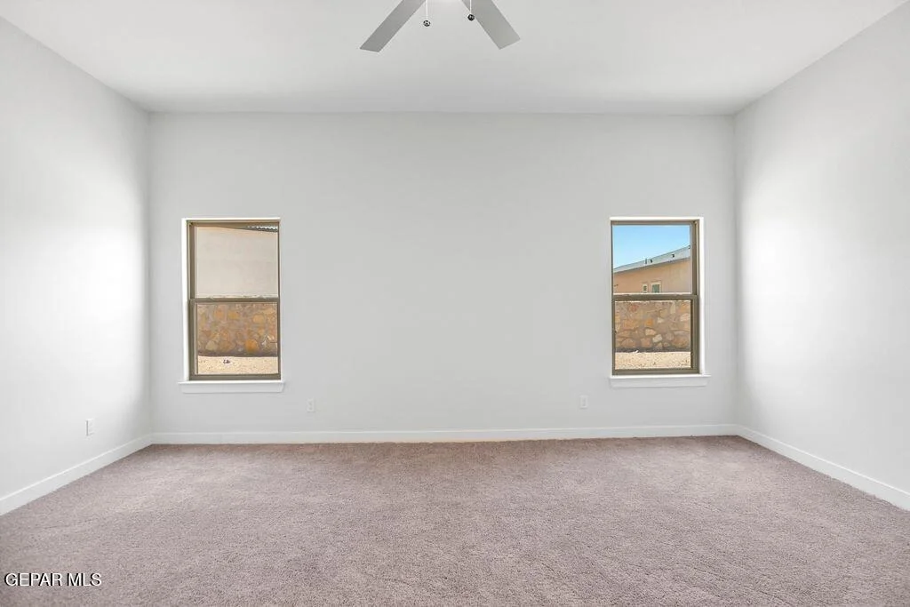 Photo of 425 Deserts Drive