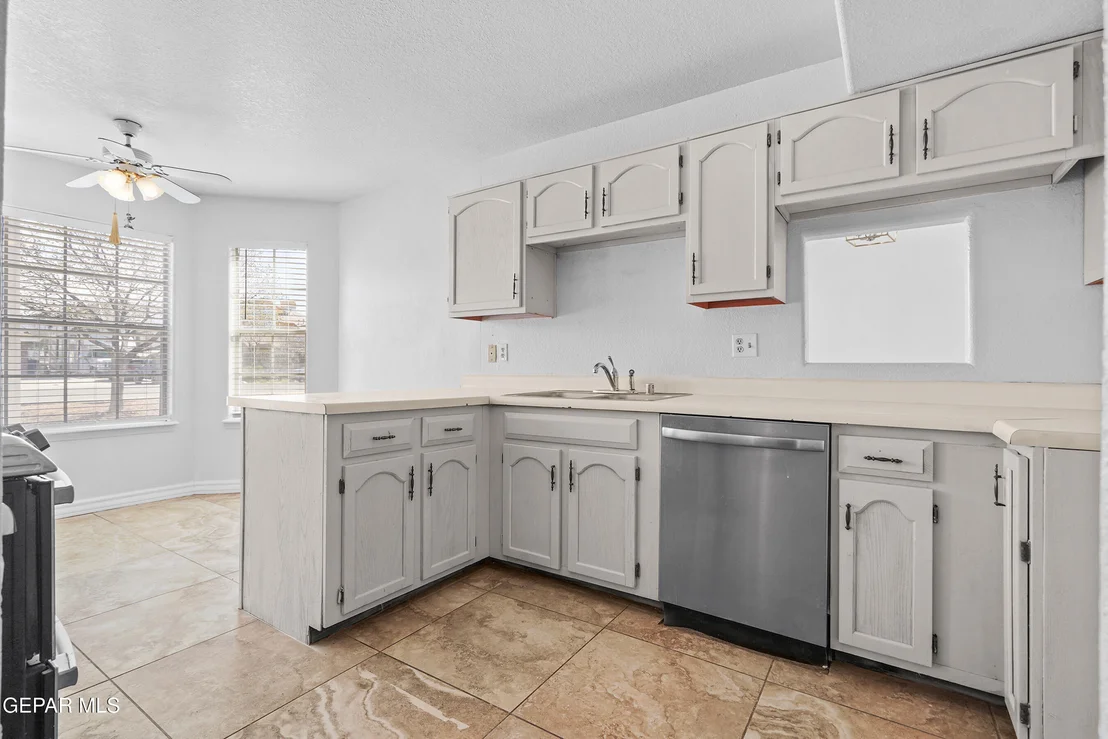 Photo of 5653 Saplinas Road