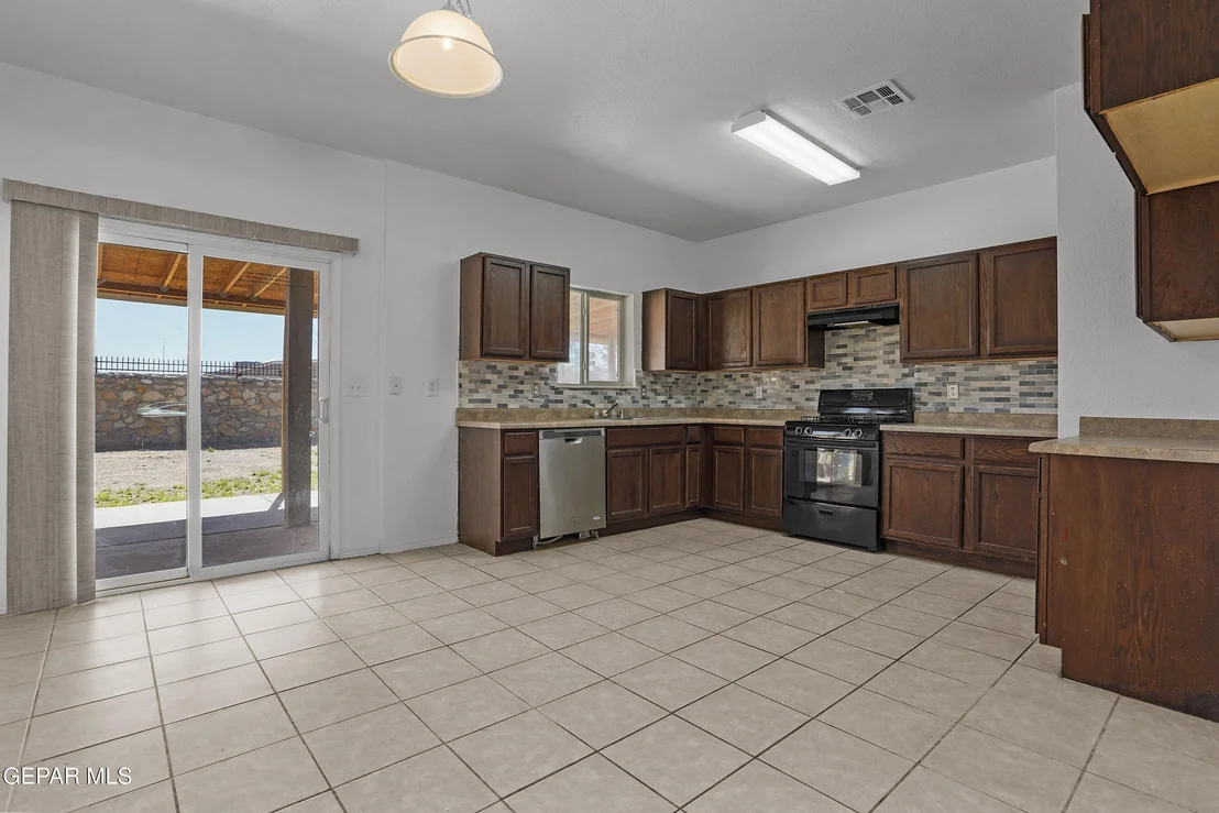 Photo of 11736 JIM WEBB Drive