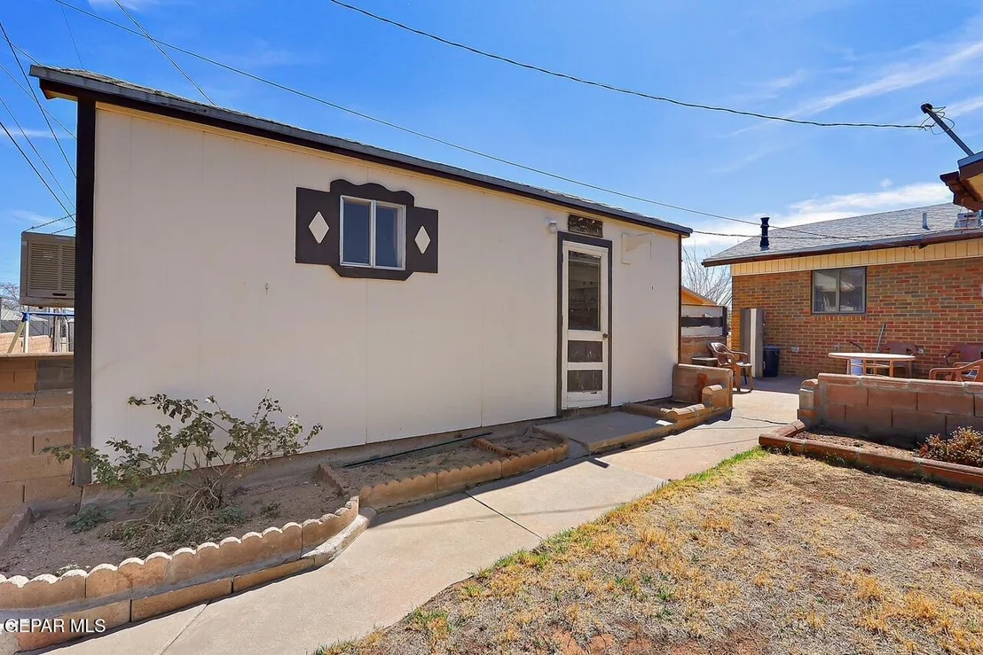 Photo of 5013 Debeers Drive
