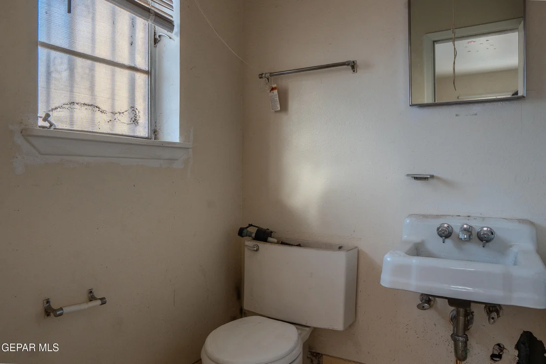 Photo of 9500 McIntosh Drive