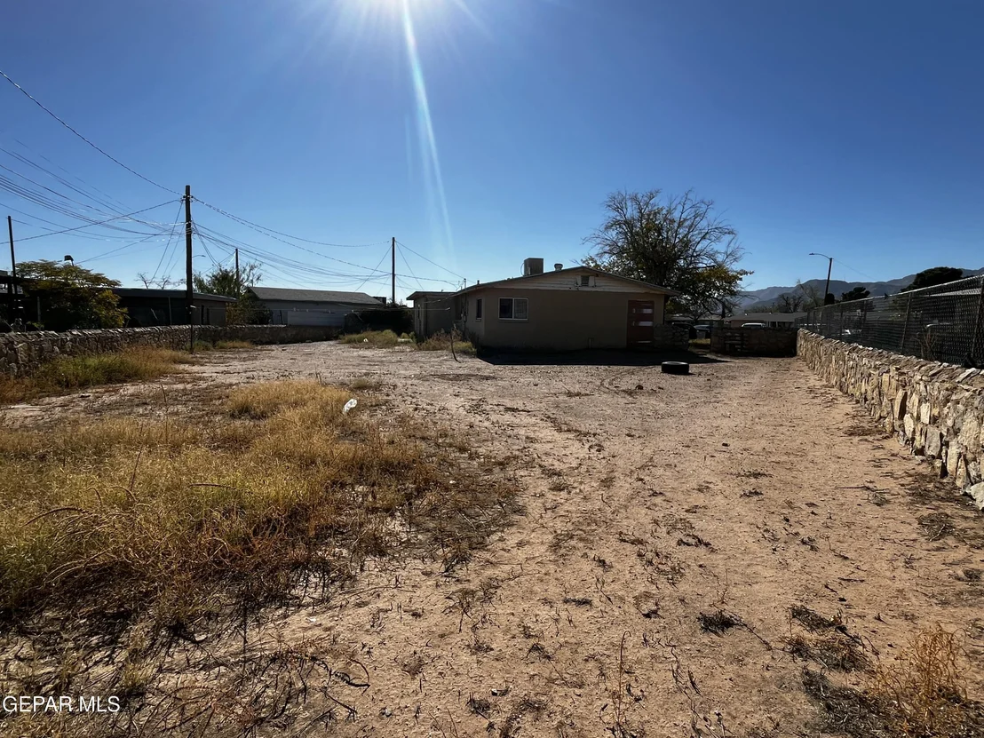 Photo of 4733 Guadalupe Drive