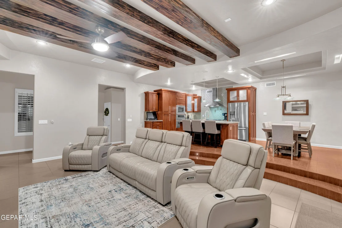 Photo of 1695 OPTIMA Way