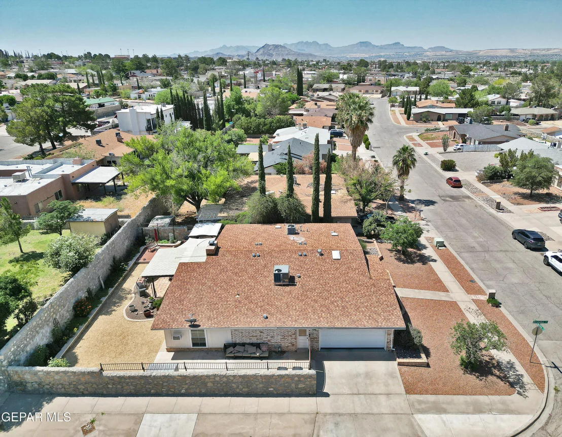Photo of 516 QUERETARO Drive