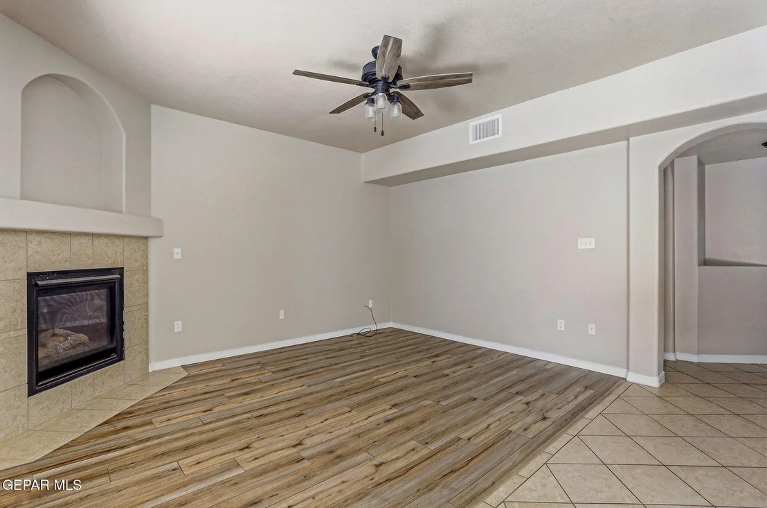 Photo of 1516 Mescal Lane