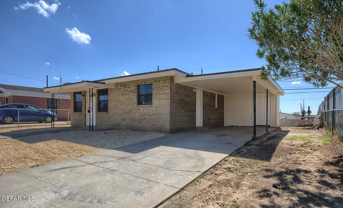 Photo of 7928 HERMOSILLO Drive