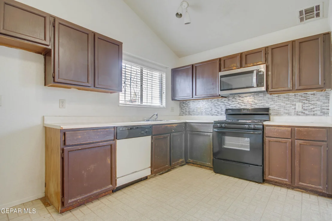 Photo of Unit B at 3429 RISNER Place