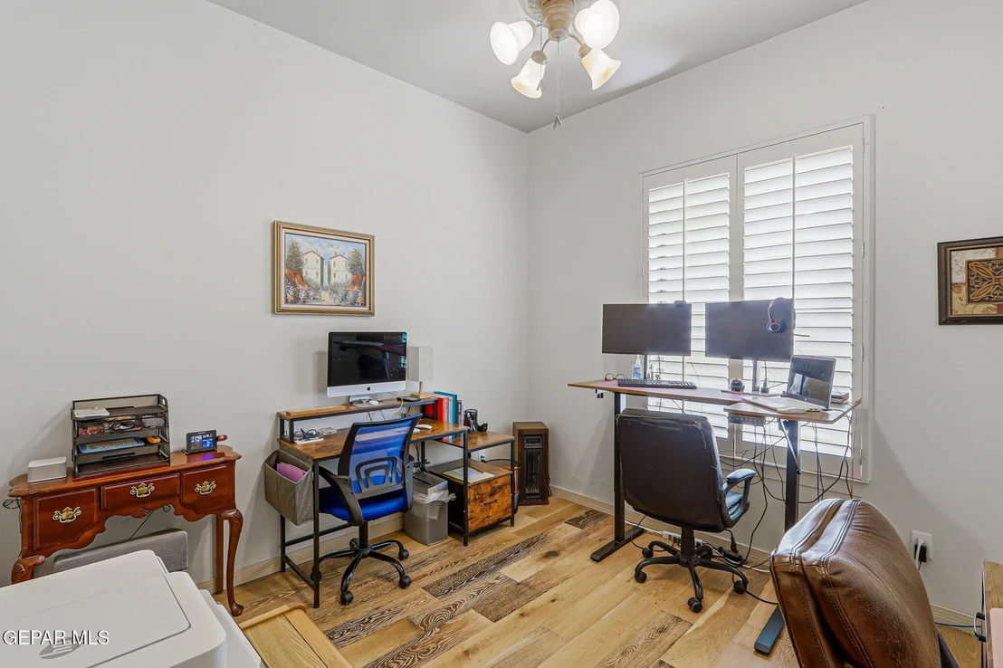 Photo of 6340 FRANKLIN RED Drive
