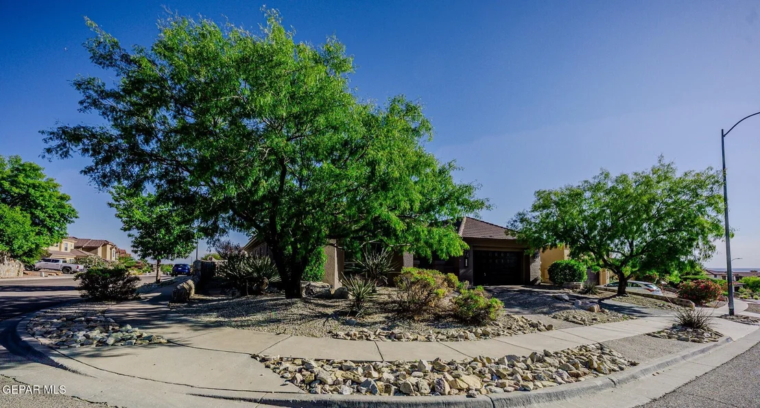 Photo of 6236 FRANKLIN HAWK Avenue