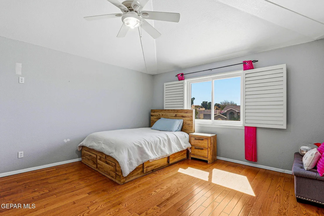 Photo of 6517 ISLA DEL REY Drive